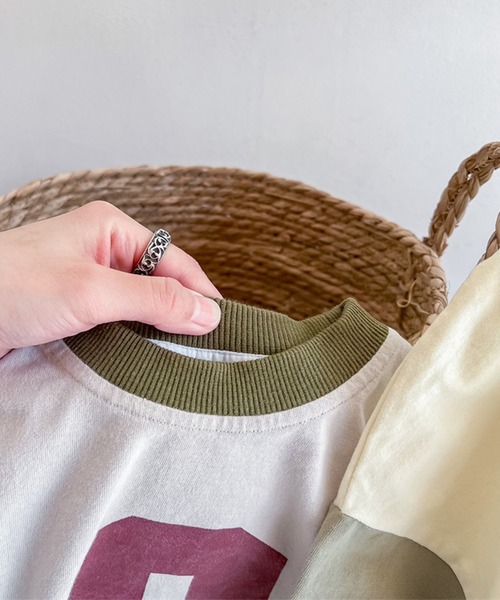 aimoha（アイモハ）の「aimoha-KIDS- 裾配色切り替えログプリントリンガーロングTEE（Tシャツ/カットソー・キッズ・ベージュ/ライトグレー・80/90/100/110/120/130）」の20枚目の写真