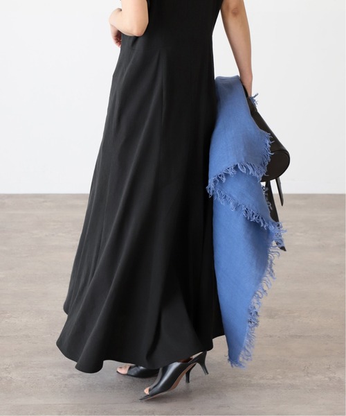 VERMEIL par iena（ヴェルメイユパーイエナ）の「リネンリヨセルマーメードワンピース（ワンピース・レディース・ブラック/カーキ・38/36）」の9枚目の写真