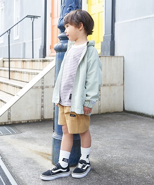 b・ROOM(ビールーム)の「【撥水加工】エブリデイマウンテンパーカ(収納ケース付き)(ブルゾン・キッズ・ライラック/オレンジ/ピンク/カーキ/ブルーグレー/ライトベージュ/ミント/ベージュ/ラベンダー/ネイビー・100cm/120cm/130cm/140cm/110cm)」の20枚目の写真