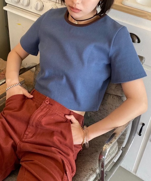 WHO'S WHO gallery（フーズフーギャラリー）の「リブバイカラートップス（Tシャツ/カットソー・レディース・ブラウン/オフホワイト/サックスブルー/ブラック・FREE）」の4枚目の写真