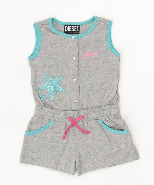 DIESEL(ディーゼル)の「DIESEL KID ベビー ノースリーブジャンプスーツ オールインワン タンクトップ ショートパンツ プリント(つなぎ/オールインワン・キッズ・グレー・12M/18M/24M/36M)」の1枚目の写真
