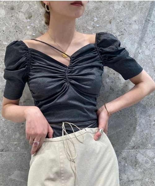 LE CIEL BLEU(ルシェルブルー)の「ギャザーディティールジャージートップス / Gather Detail Jersey Top(Tシャツ/カットソー・レディース・チャコールグレー/ブラック/パープル・38/36)」の2枚目の写真