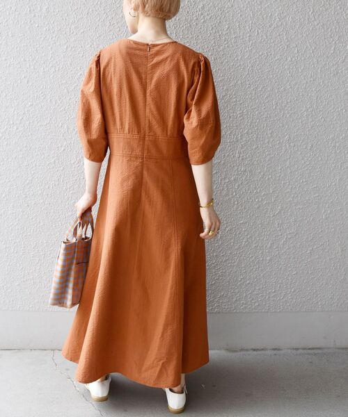 SHIPS any（シップス エニィ）の「SHIPS any:〈ウォッシャブル〉ミニ サッカー カシュクール ワンピース◇（ワンピース・レディース・ネイビー/オレンジ・ONE SIZE）」の10枚目の写真
