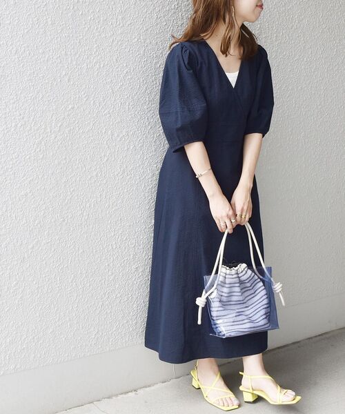 SHIPS any（シップス エニィ）の「SHIPS any:〈ウォッシャブル〉ミニ サッカー カシュクール ワンピース◇（ワンピース・レディース・ネイビー/オレンジ・ONE SIZE）」の21枚目の写真