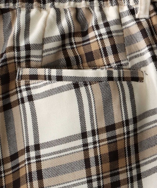 SITRY（シトリー）の「T/R wide tapered pants/TR タック ワイド テーパード パンツ（スラックス・メンズ・ブラック/ホワイト系その他/ブラック系その他/グレー系その他/ブラウン系その他/ベージュ系その他/グレー系その他2・M/L）」の15枚目の写真