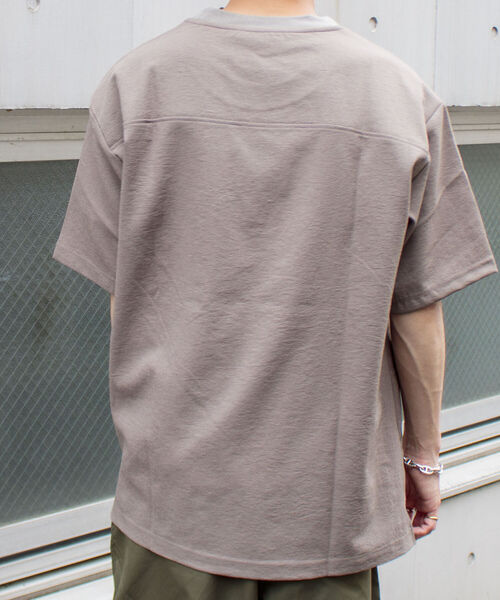 GLOSTER(グロスター)の「【GLOSTER/グロスター】EVALET プルオーバーTシャツ 吸水・吸汗・速乾性(Tシャツ/カットソー・メンズ・キャメル/グレイッシュベージュ/ダークネイビー・M/L)」の19枚目の写真