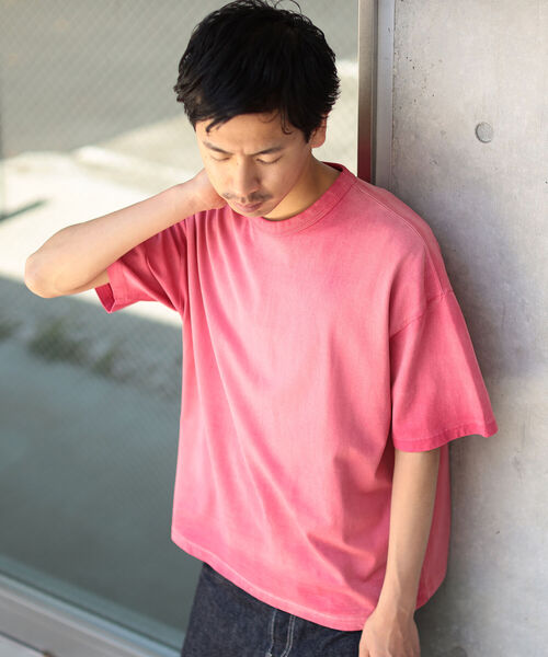 BEAMS（ビームス）の「BEAMS / ルーズフィット フェード Tシャツ（Tシャツ/カットソー・メンズ・ブラック/ネイビー/レッド・S/M/L/XL）」の7枚目の写真