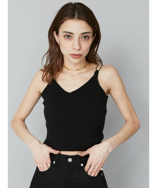 EVRIS(エヴリス)の「ダブルストラップニットキャミソール(ニット/セーター・レディース・ブラック/ブラウン/グリーン・FREE)」の4枚目の写真