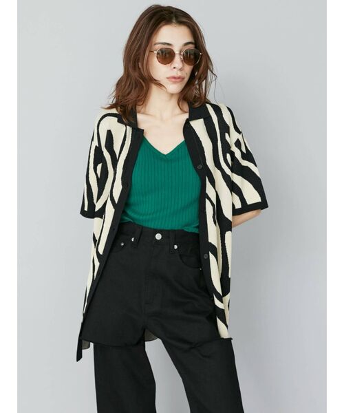 EVRIS(エヴリス)の「ダブルストラップニットキャミソール(ニット/セーター・レディース・ブラック/ブラウン/グリーン・FREE)」の18枚目の写真