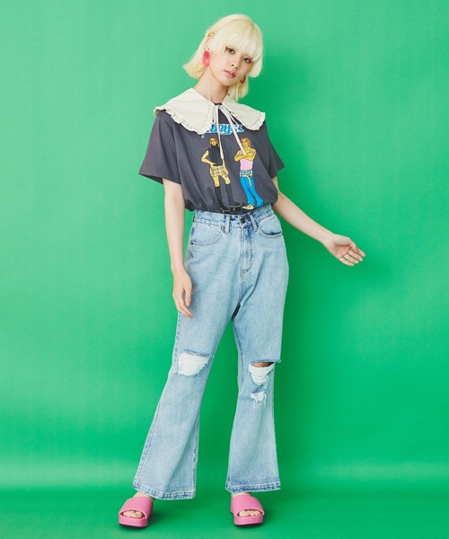 PUNYUS(プニュズ)の「ダメージフレアデニムパンツ(デニムパンツ・レディース・ライトブルー・1/2/3/4)」の22枚目の写真