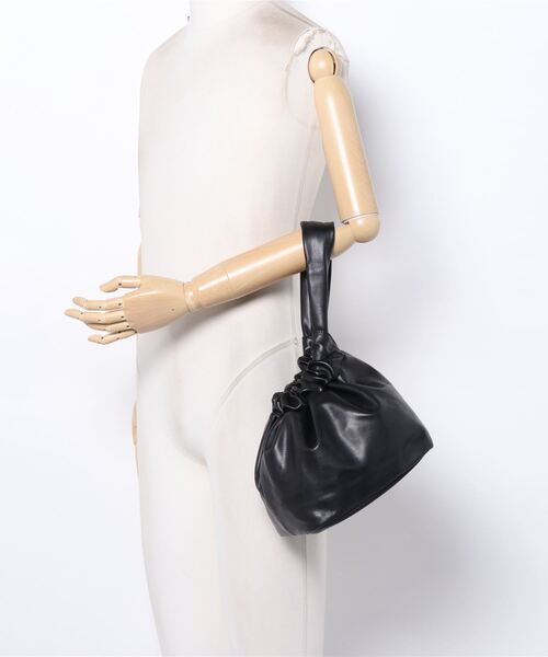 CIAOPANIC(チャオパニック)の「ソフトワンハンドルバッグ(ハンドバッグ・レディース・ブラック/アイボリー/イエロー・FREE)」の7枚目の写真