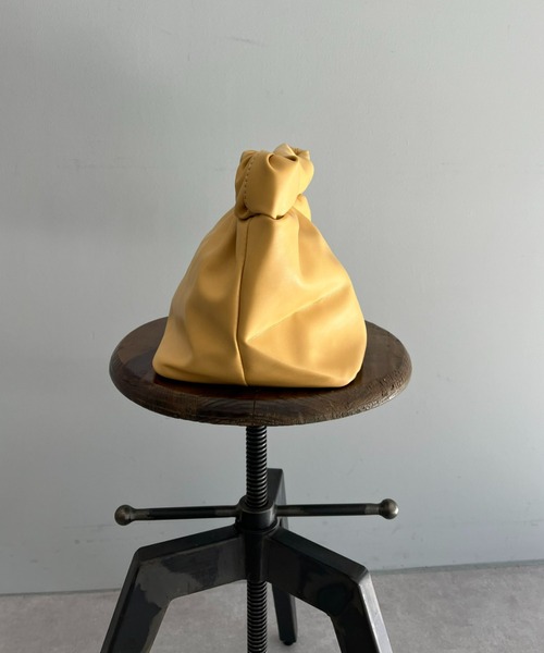 CIAOPANIC(チャオパニック)の「ソフトワンハンドルバッグ(ハンドバッグ・レディース・ブラック/アイボリー/イエロー・FREE)」の12枚目の写真