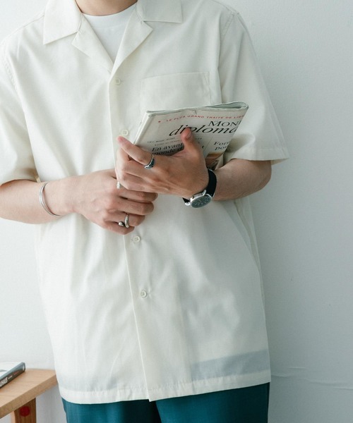 ITEMS URBANRESEARCH（アイテムズ アーバンリサーチ）の「『UR TECH Smart Linen Touch』EASYケアOPカラー半袖シャツ（シャツ/ブラウス・メンズ・ベージュ/ネイビー/オフホワイト/ブルー・MEDIUM/LARGE）」の10枚目の写真