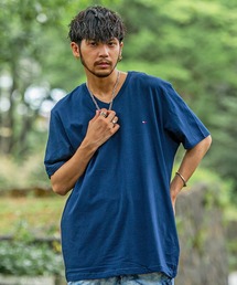 『TOMMY HILFIGER/トミーヒルフィガー』V NECK SS TEE