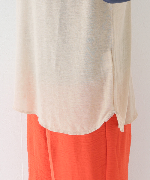 boohoo フローラルフォトグラフィックTシャツ Oversized Washed Worldwide Floral Graphic T-shirt | boohoo CA