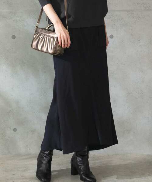 URBAN RESEARCH ROSSO WOMEN(アーバンリサーチ ロッソ)の「ポケットタイトナロースカート(スカート・レディース・ベージュ/ネイビー/パープル系その他・38/36)」の17枚目の写真