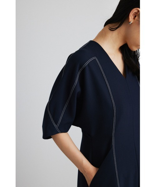 STYLEMIXER（スタイルミキサー）の「ステッチワークワンピース（ワンピース・レディース・ライトベージュ/ネイビー・SMALL/MEDIUM）」の18枚目の写真