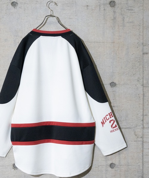 JOHN'S CLOSET(ジョンズクローゼット)の「【13】ロゴワッペン ビックシルエット ホッケーシャツ(その他トップス・メンズ・ホワイト/ブラック/ターコイズブルー・MEDIUM/LARGE)」の9枚目の写真