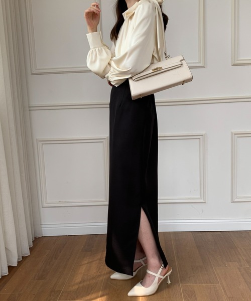 ECLIN(エクラン)の「サイドスリットハイウエストロングスカート(スカート・レディース・ブラック/ダークブラウン/ベージュ・S/M)」の13枚目の写真