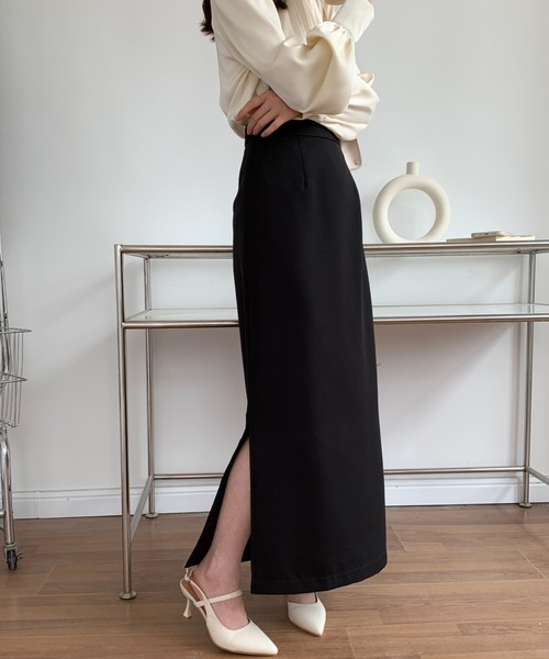 ECLIN(エクラン)の「サイドスリットハイウエストロングスカート(スカート・レディース・ブラック/ダークブラウン/ベージュ・S/M)」の21枚目の写真