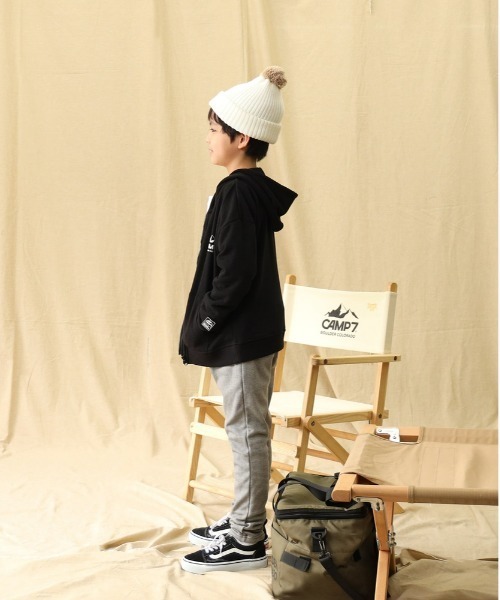 CAMP7(キャンプセブン)の「【CAMP7】ロゴジップパーカー(パーカー・キッズ・ブラック/グレー・120/130/105/140/150/160)」の18枚目の写真