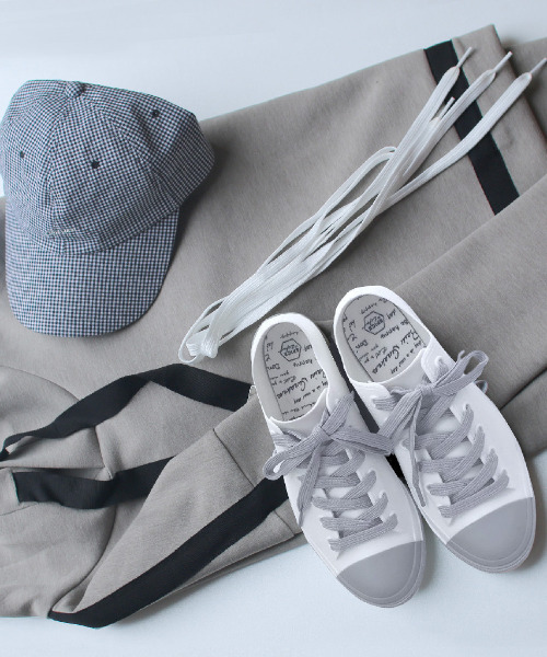 SPICE OF LIFE（スパイス オブ ライフ）の「【在庫限り】PVC レインスニーカー バイカラー ホワイト×グレー/ブルー×ホワイト（レインシューズ・レディース・ホワイト×グレー/ブルー/ブラウン・S/L/M）」の14枚目の写真