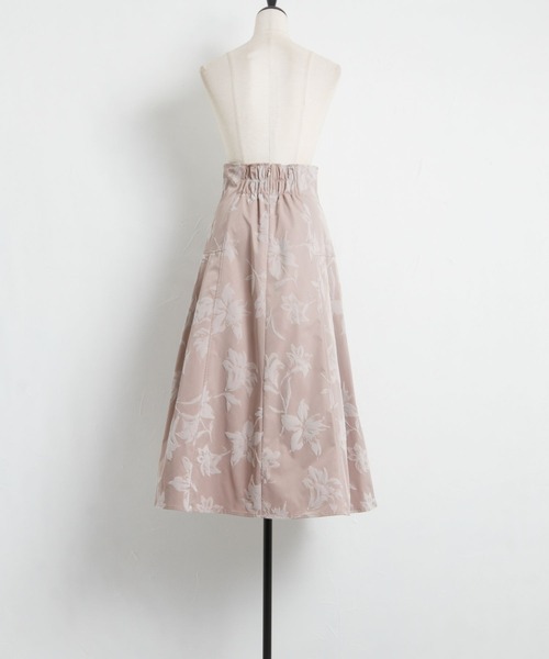 tocco closet（トッコ　クローゼット）の「フロッキーフラワーサイドタックドレープスカート（スカート・レディース・ベージュ/ブラック・M）」の21枚目の写真