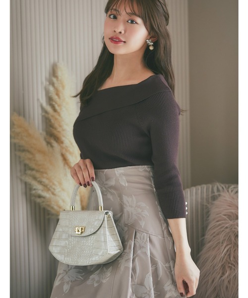 tocco closet（トッコ　クローゼット）の「フロッキーフラワーサイドタックドレープスカート（スカート・レディース・ベージュ/ブラック・M）」の4枚目の写真