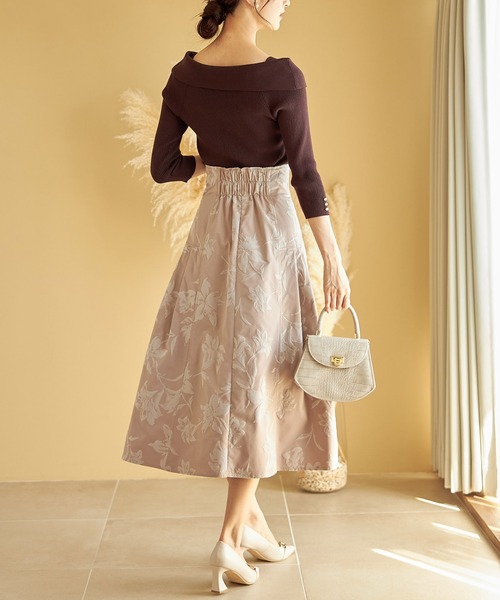 tocco closet（トッコ　クローゼット）の「フロッキーフラワーサイドタックドレープスカート（スカート・レディース・ベージュ/ブラック・M）」の13枚目の写真