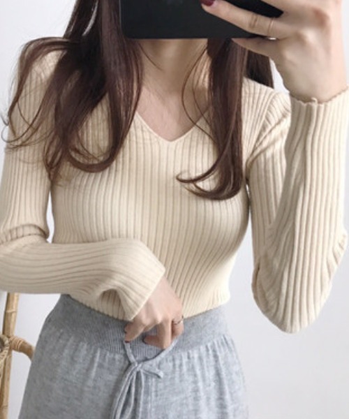 gossip！ロサンゼルス（ゴシップロサンゼルス）の「Vネックリブニット（ニット/セーター・レディース・ホワイト系その他/ベージュ/グレー/ピンク/ブラック/ブラウン/ワインレッド・FREE）」の3枚目の写真