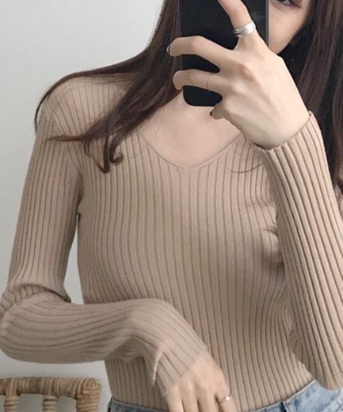 gossip！ロサンゼルス（ゴシップロサンゼルス）の「Vネックリブニット（ニット/セーター・レディース・ホワイト系その他/ベージュ/グレー/ピンク/ブラック/ブラウン/ワインレッド・FREE）」の12枚目の写真