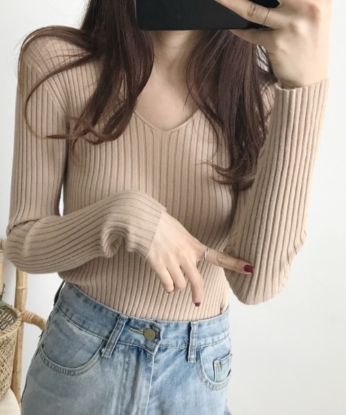 gossip！ロサンゼルス（ゴシップロサンゼルス）の「Vネックリブニット（ニット/セーター・レディース・ホワイト系その他/ベージュ/グレー/ピンク/ブラック/ブラウン/ワインレッド・FREE）」の9枚目の写真