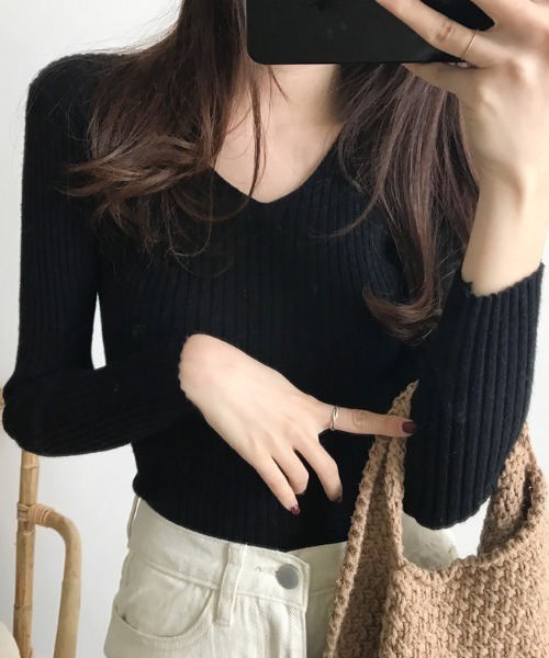 gossip！ロサンゼルス（ゴシップロサンゼルス）の「Vネックリブニット（ニット/セーター・レディース・ホワイト系その他/ベージュ/グレー/ピンク/ブラック/ブラウン/ワインレッド・FREE）」の8枚目の写真