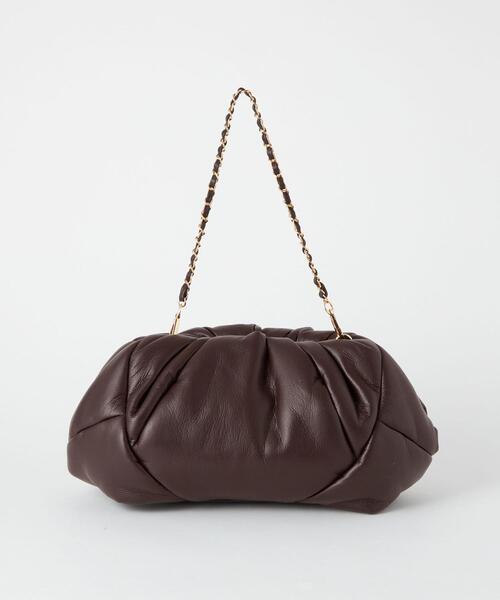 green label relaxing（グリーンレーベルリラクシング）の「PUFFY ショルダー クラッチバッグ（クラッチバッグ・レディース・ブラック/ダークブラウン・FREE）」の2枚目の写真
