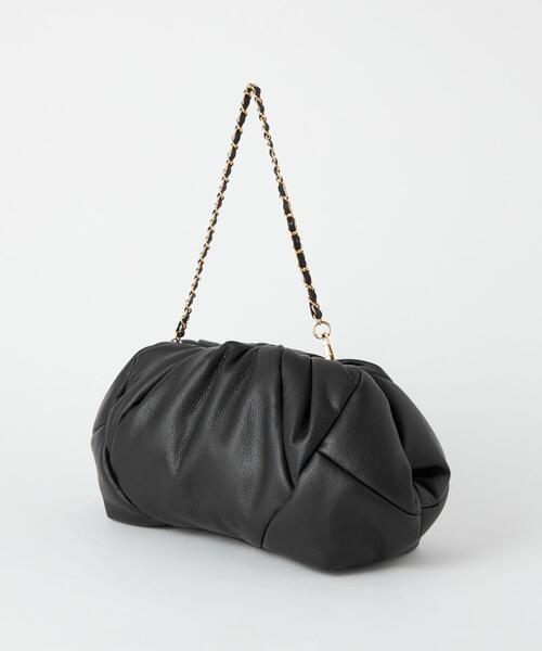 green label relaxing（グリーンレーベルリラクシング）の「PUFFY ショルダー クラッチバッグ（クラッチバッグ・レディース・ブラック/ダークブラウン・FREE）」の3枚目の写真