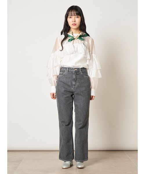 新品　furfur シアーボリュームフリルブラウス FURFUR（ファーファー）の「シアーボリュームフリルブラウス