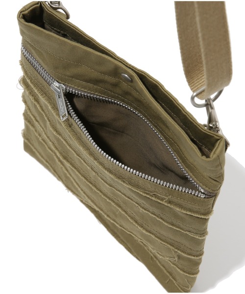 Undercoverism（アンダーカバイズム）の「UI1C4B01（ショルダーバッグ・メンズ・ブラック/ベージュ・FREE）」の7枚目の写真