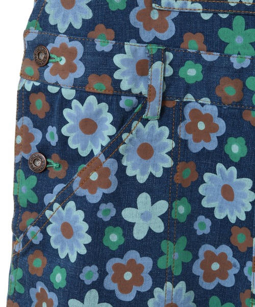 Candy Stripper（キャンディストリッパー）の「SUNNY FLOWER サロペット（サロペット/オーバーオール・レディース・ライトインディゴブルー/インディゴブルー・2）」の11枚目の写真
