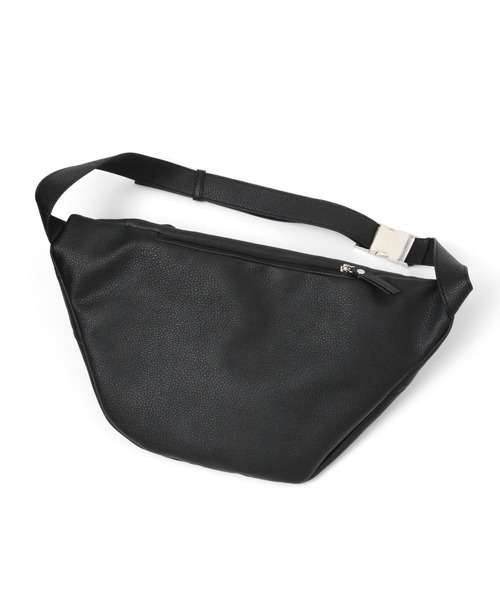 BAYFLOW（ベイフロー）の「ビッグボディーバッグ（ボディバッグ/ウエストポーチ・レディース・ブラック/アイボリー・FREE）」の9枚目の写真