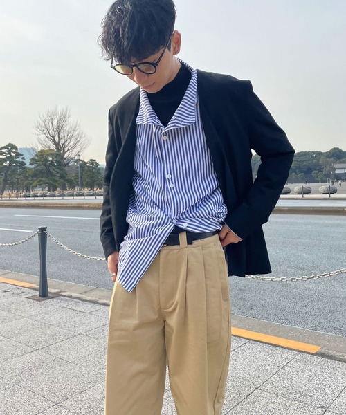 Couleur Meler（クルールメリー）の「Couleur Meler sakasa　triple tuck chino pants（その他パンツ・メンズ・オフホワイト/ベージュ/カーキ・MEDIUM/LARGE）」の8枚目の写真