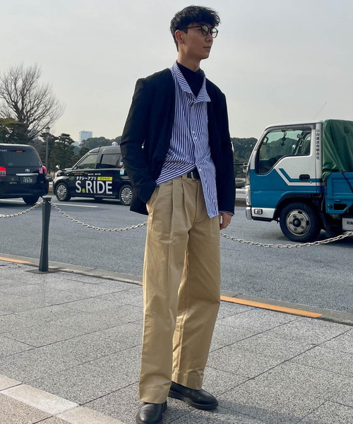 Couleur Meler（クルールメリー）の「Couleur Meler sakasa　triple tuck chino pants（その他パンツ・メンズ・オフホワイト/ベージュ/カーキ・MEDIUM/LARGE）」の11枚目の写真