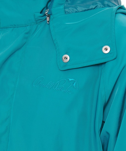Arnold Palmer（アーノルドパーマー）の「撥水・花粉ガード ブライトツイル シェア マウンテンパーカー（マウンテンパーカー・レディース・グリーン/ブラック/ベージュ・M/L/S/LL/XS）」の6枚目の写真