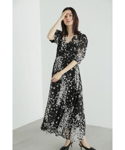 M ジルスチュアート モノトーンフラワーワンピース 2種 JILL STUART（ジルスチュアート）の「◇モノトーンフラワー