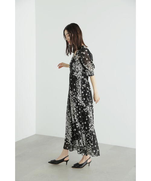 JILL STUART(ジルスチュアート)の「◆モノトーンフラワーワンピース(ワンピース・レディース・イエロー/ブラック・2/4)」の16枚目の写真