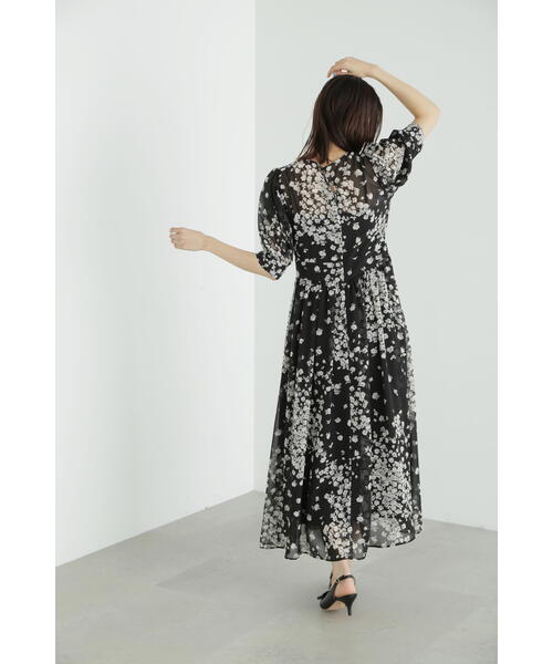 JILL STUART(ジルスチュアート)の「◆モノトーンフラワーワンピース(ワンピース・レディース・イエロー/ブラック・2/4)」の13枚目の写真