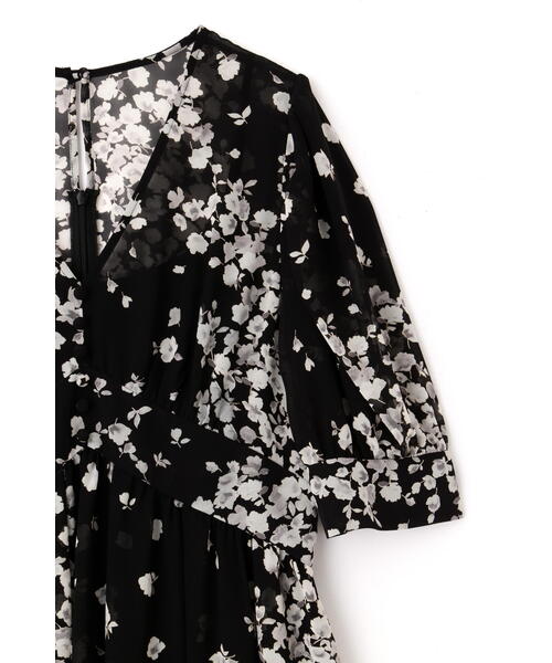 JILLSTUART モノトーンフラワーワンピース ブラック JILL STUART（ジルスチュアート）の「◇モノトーンフラワー