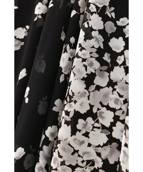 JILLSTUART モノトーンフラワーワンピース ブラック ◇モノトーンフラワーワンピース | ジル スチュアート(JILL