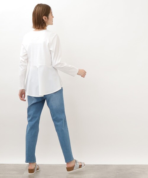 grove(グローブ)の「◆布帛切り替えペプラムプルオーバー(Tシャツ/カットソー・レディース・ライトブルー/アイボリー/ブラック・02/03/01/05/04)」の17枚目の写真