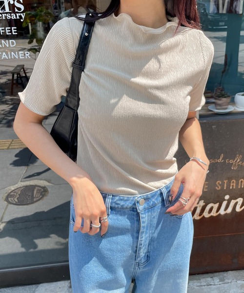 Chillfar(チルファー)の「プチハイネックトップス(Tシャツ/カットソー・レディース・ブルー/ブラック/グレイッシュベージュ/アイボリー・FREE)」の21枚目の写真