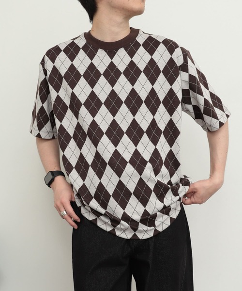 SENSE OF PLACE by URBAN RESEARCH(センスオブプレイスバイアーバンリサーチ)の「アーガイルジャガードTシャツ(5分袖)(Tシャツ/カットソー・メンズ・その他1/その他2/その他3・MEDIUM/LARGE)」の2枚目の写真